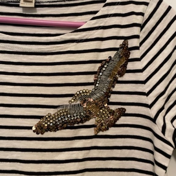 J. Crew black and beige short sleeved t-shirt with jeweled bird applique… - Picture 4 of 9